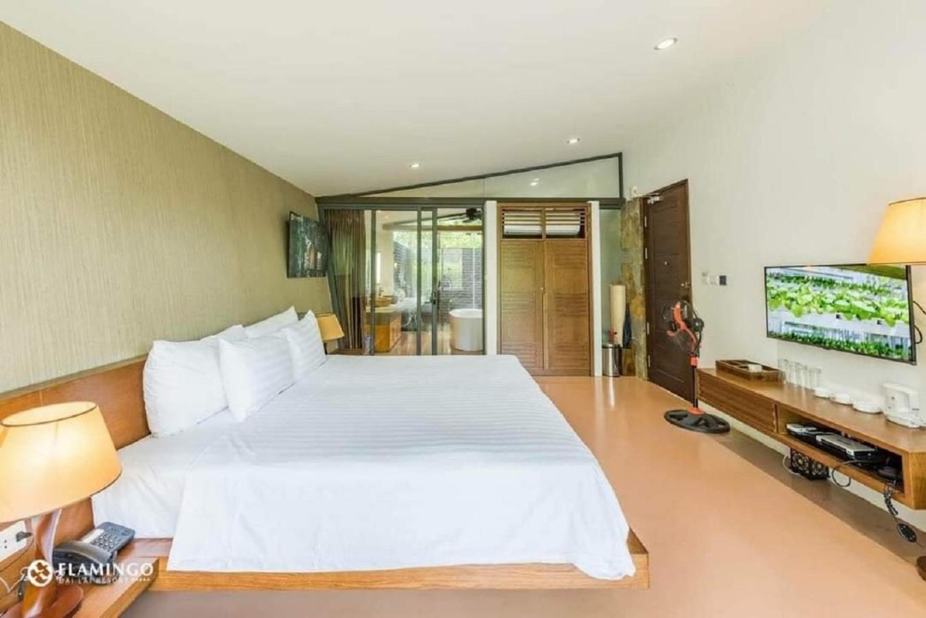 Villa Owner Tai Khu Nghi Duong Sinh Thai Dai Lai Resort Ngoc Quang Dış mekan fotoğraf
